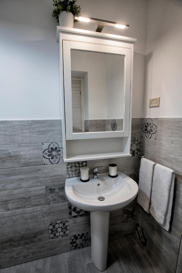 Garden House: Apartments And Rooms For Holidays Palermo Exterior foto
