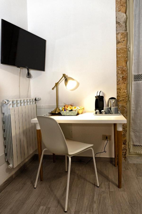 Garden House: Apartments And Rooms For Holidays Palermo Exterior foto