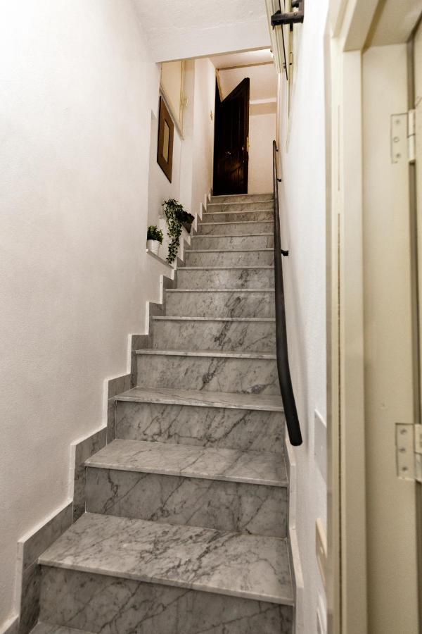 Garden House: Apartments And Rooms For Holidays Palermo Exterior foto